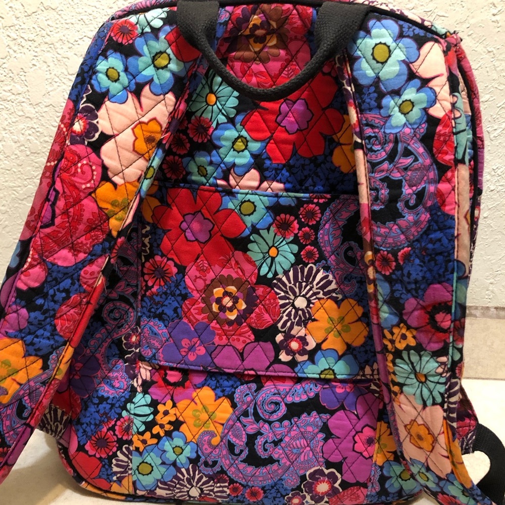 Vera Bradley Backpack - Picture 4 of 5